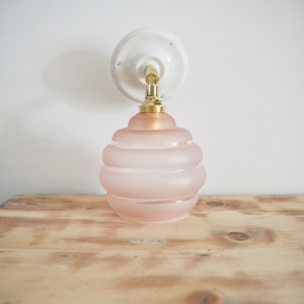 Pink opaline wall lamp