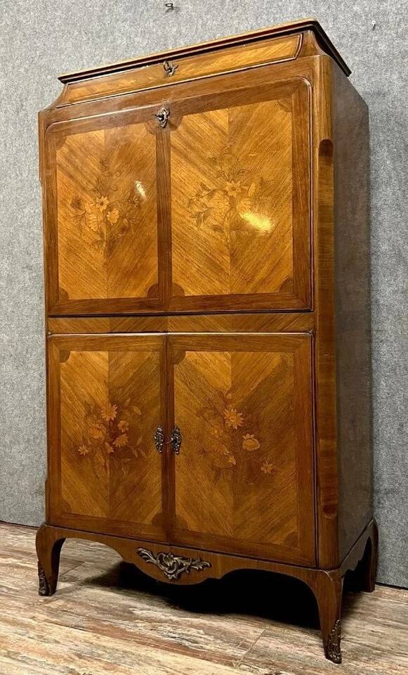 Louis XV style secretary in precious wood marquetry with floral decorations
