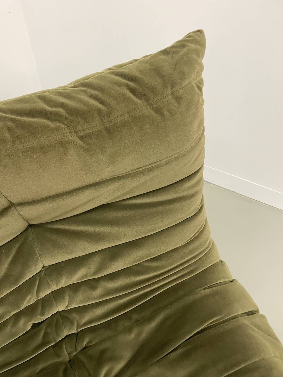 Vintage 2 and 3 seater green velvet togo set