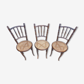 Set of 3 quality canned chairs of FISHEL brand