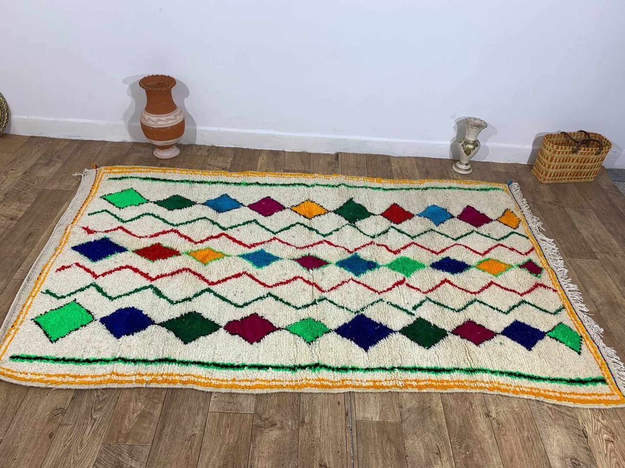 Tapis berbère marocain artisanal fait main 254 X 152 CM