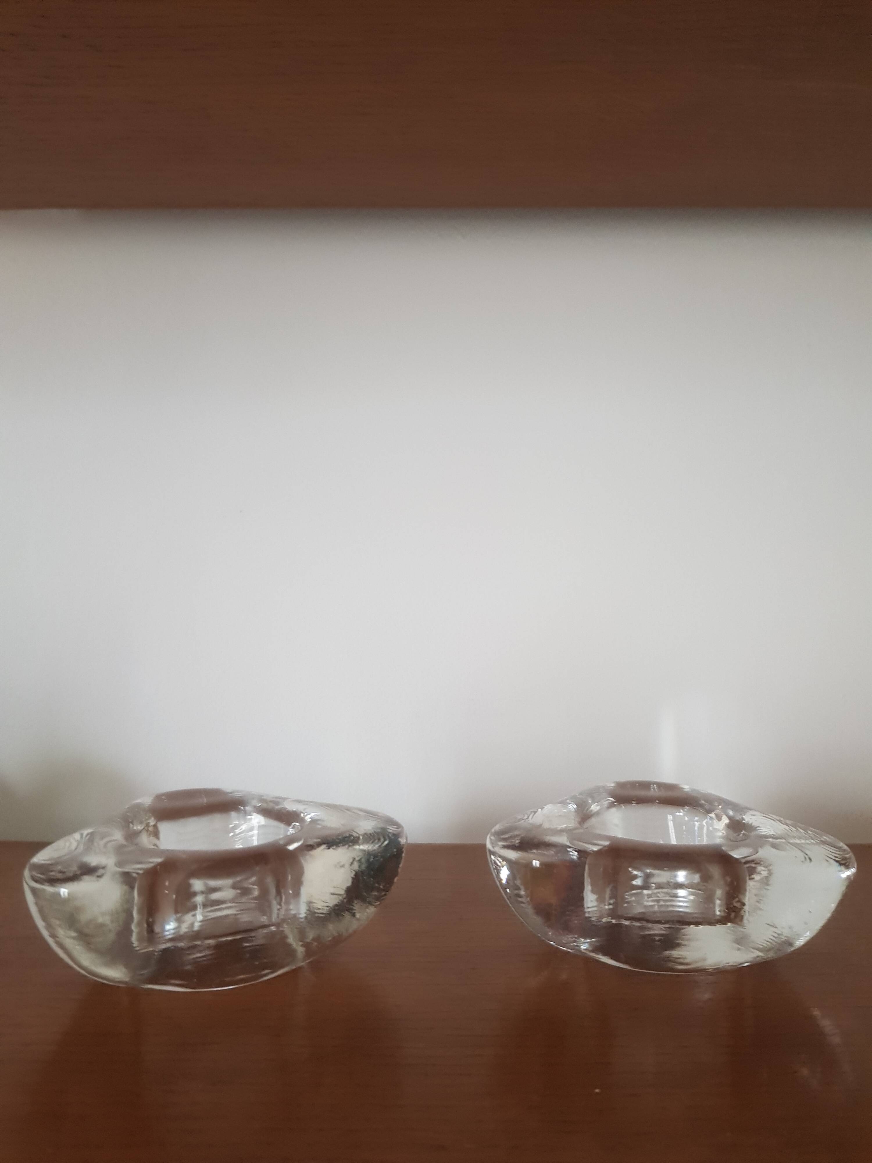 Set of 2 glass candle holders