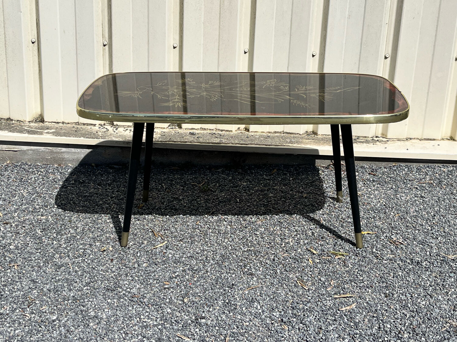 Lacquered coffee table 60s