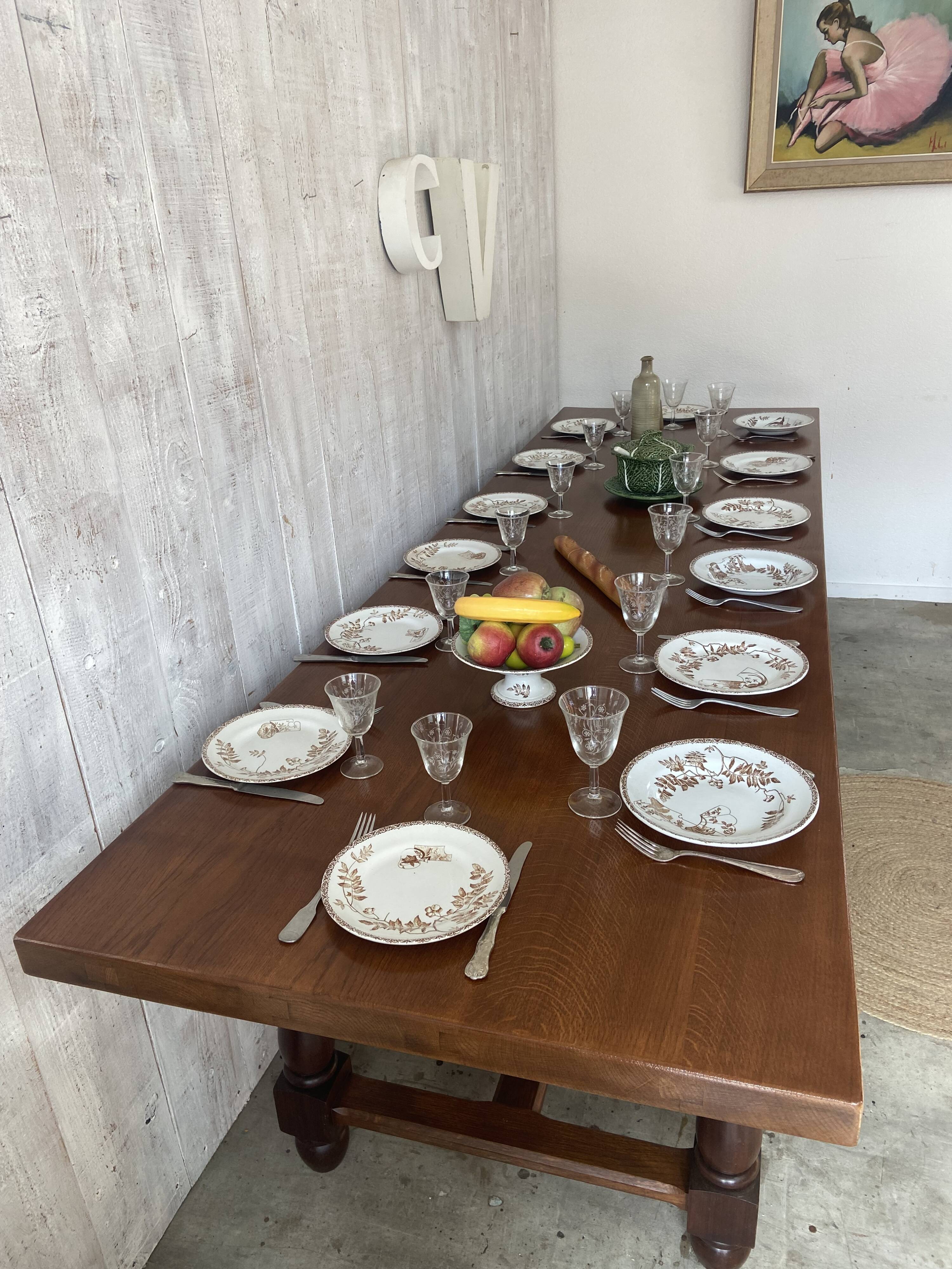 Grande table de ferme