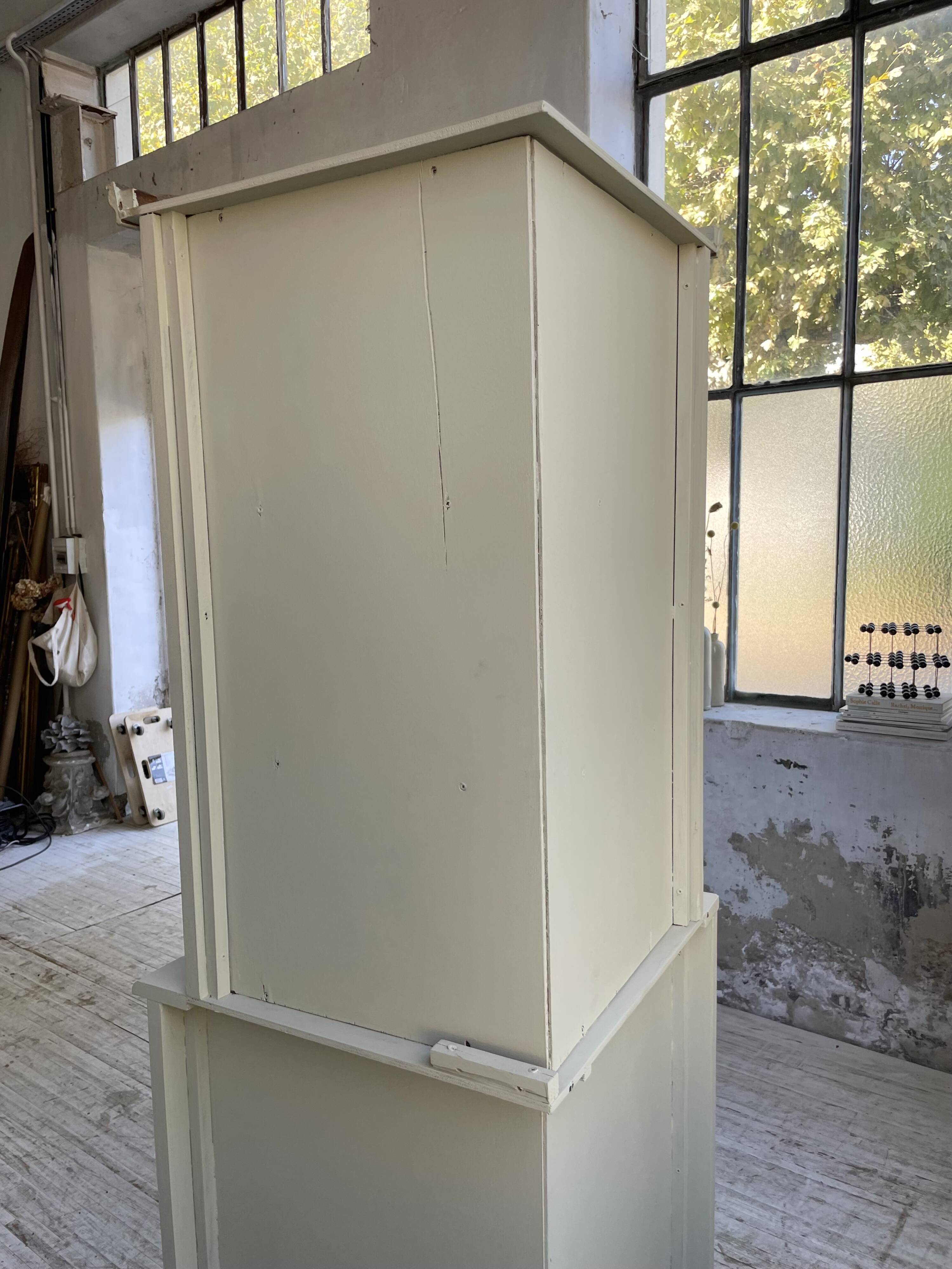 Corner display cabinet from the 1950s