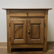 Small Community Furniture in Walnut from the end of the 18th century