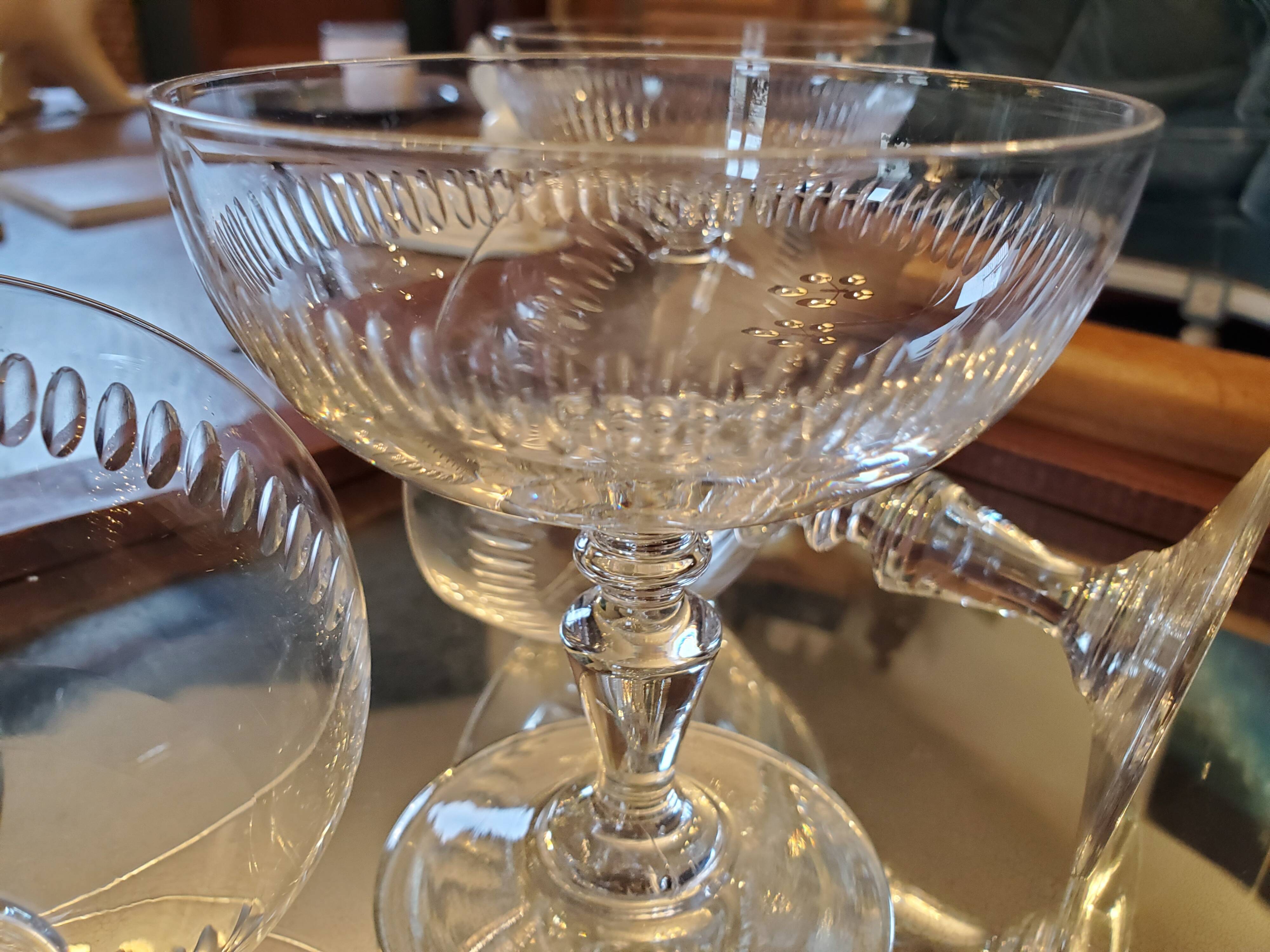 5 glasses of Champagne