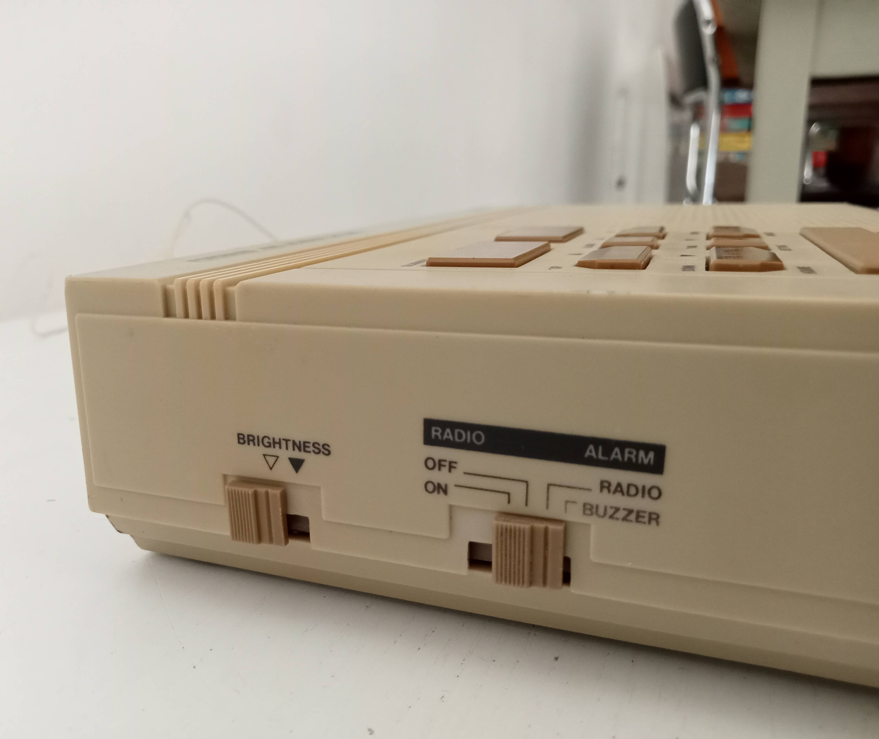 Radiola alarm clock D4072 80s