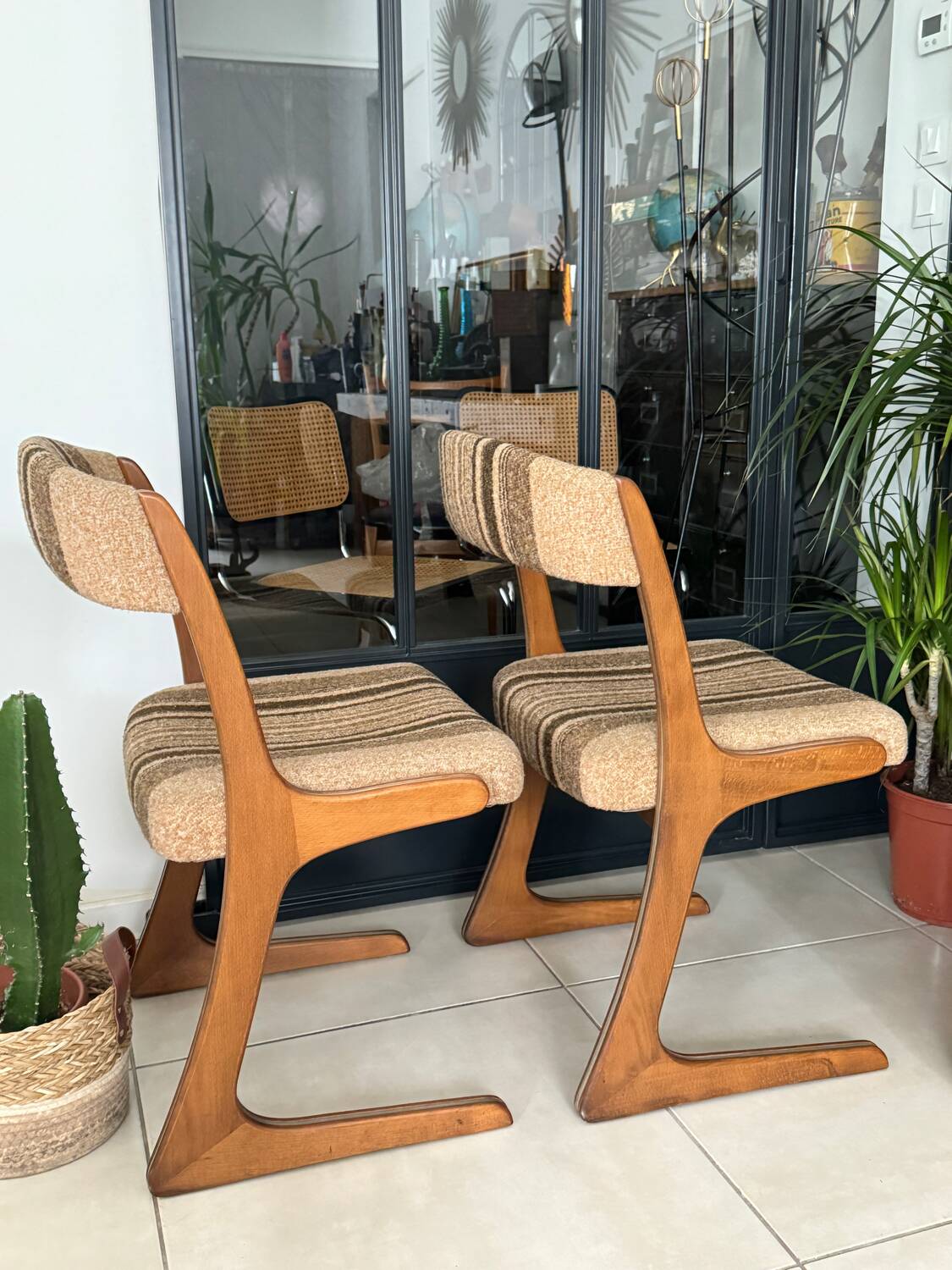 Pair of vintage Baumann Kangaroo chairs