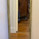 Miroir en bois peint sculpté