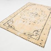 5x8 beige tones wool classic vintage rug 253x166cm
