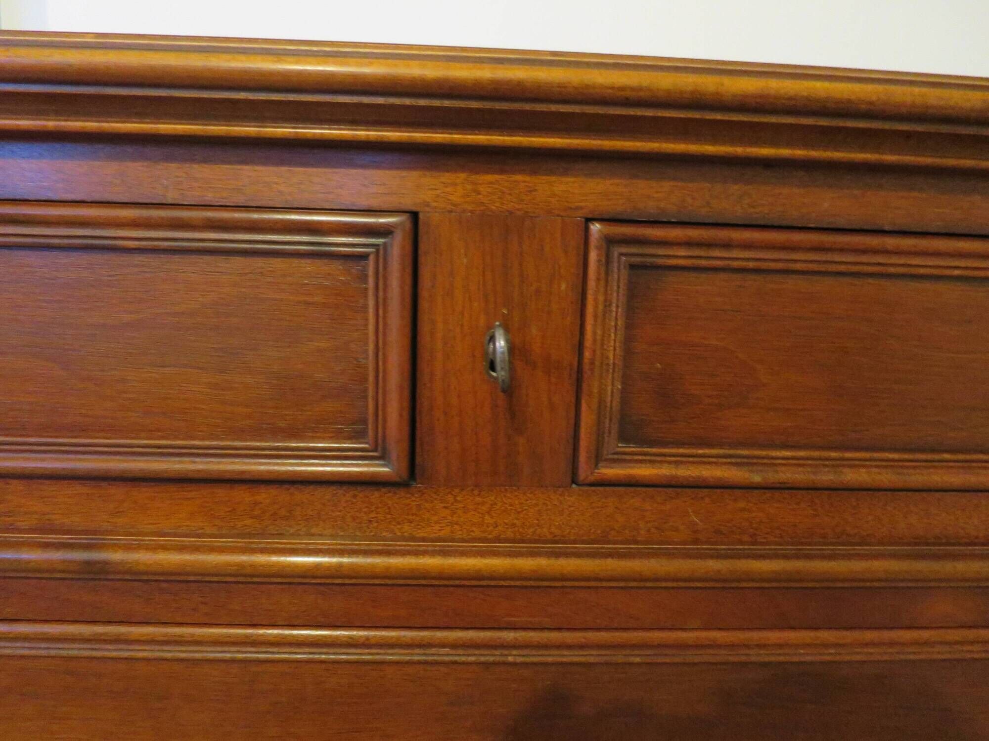 Rare - Pretty Louis Philippe chest of drawers – Mahogany – 5 drawers – 4 locks – Barn furniture