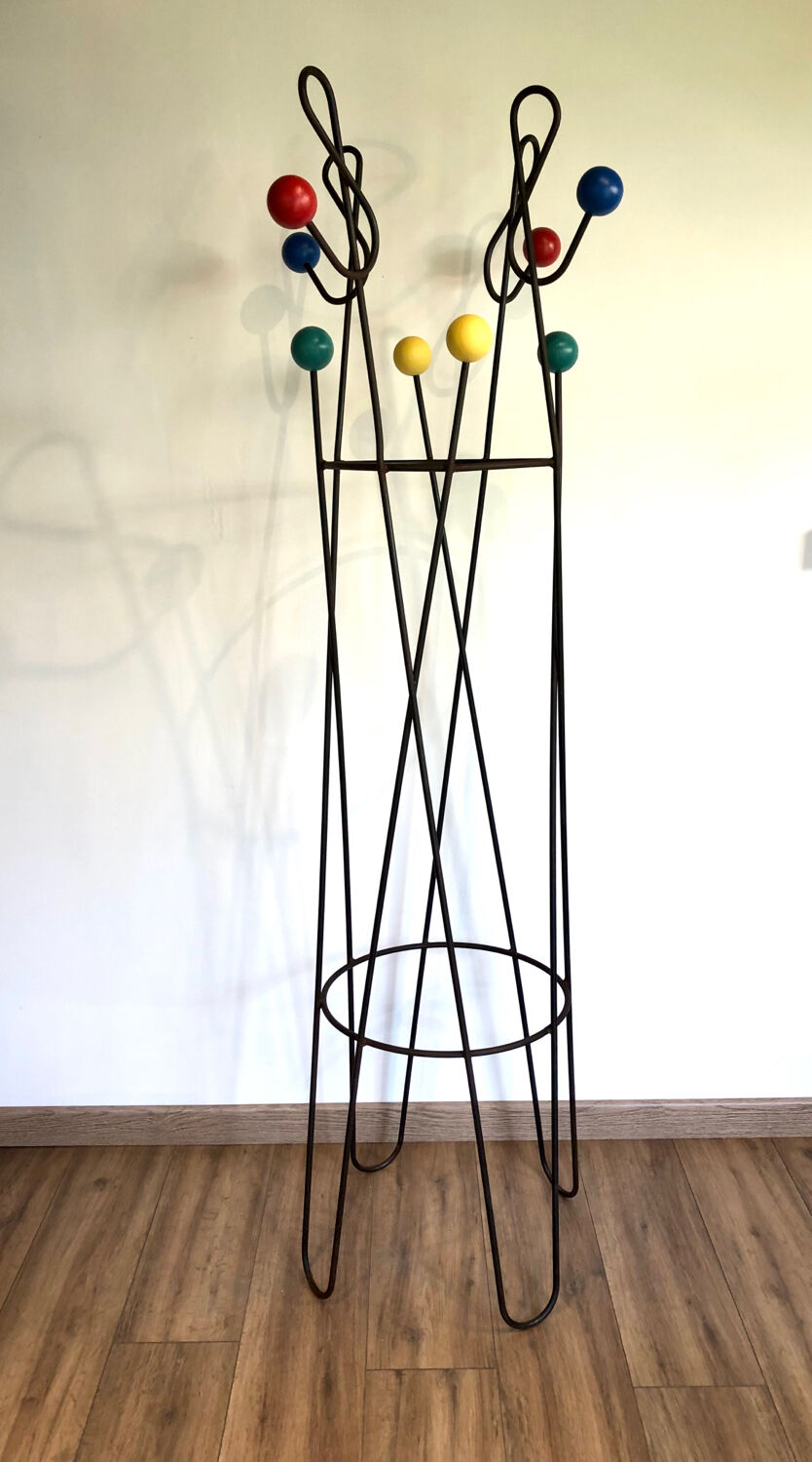 Cle de sol coat rack