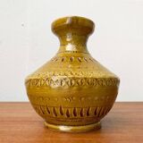 Italian pottery carafe from the mid-century by Aldo Londi for Bitossi, 1960s.