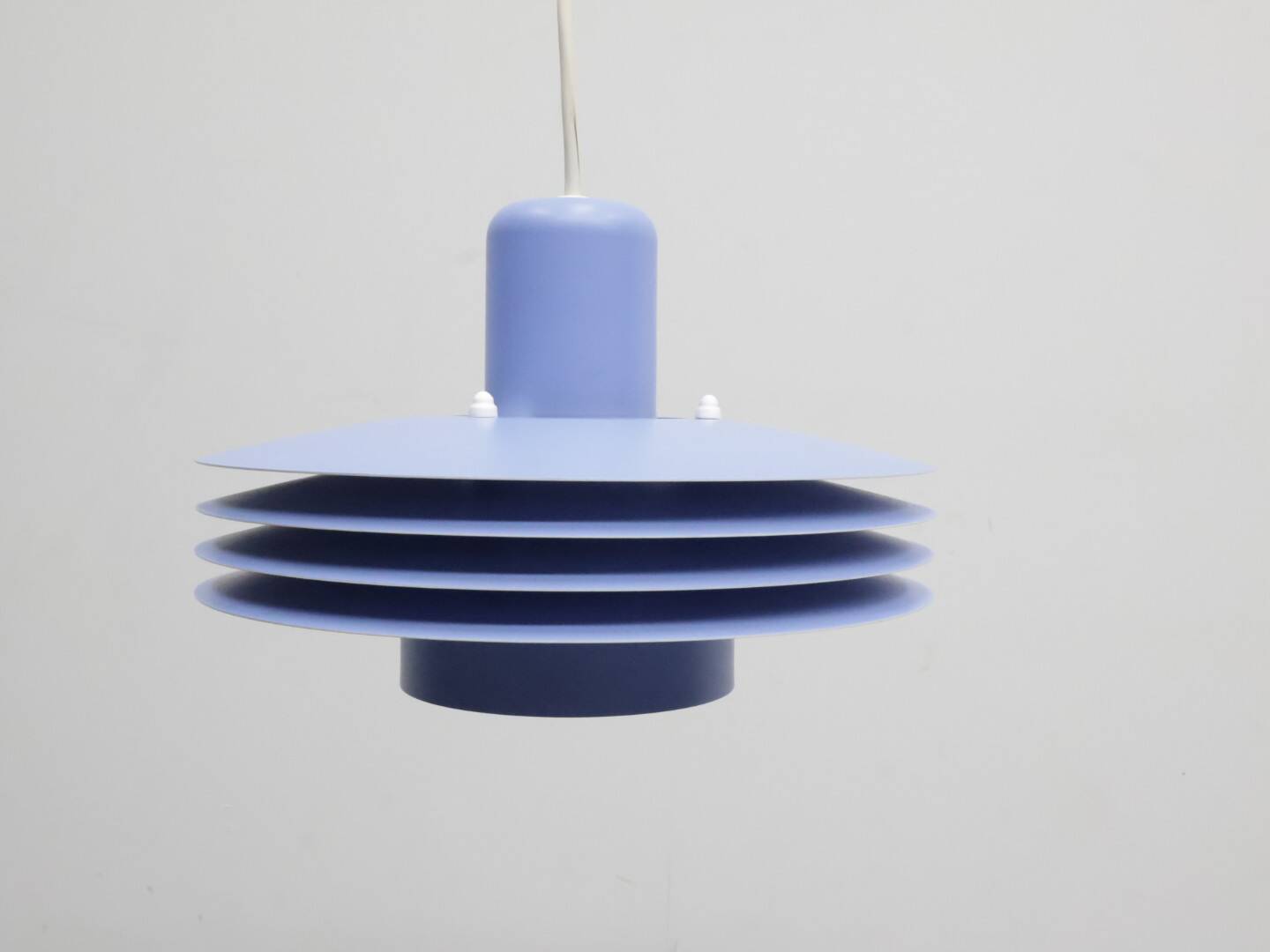 Deens design hanglamp Horn Belysning model 763