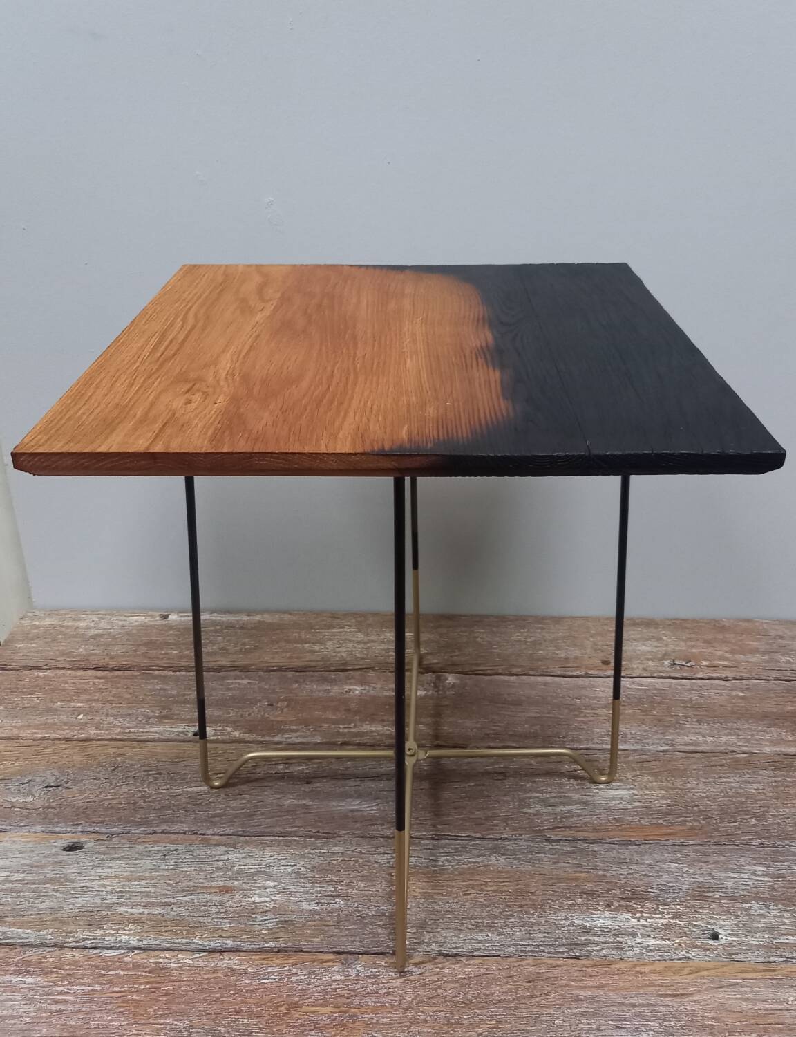 Side table or end table.