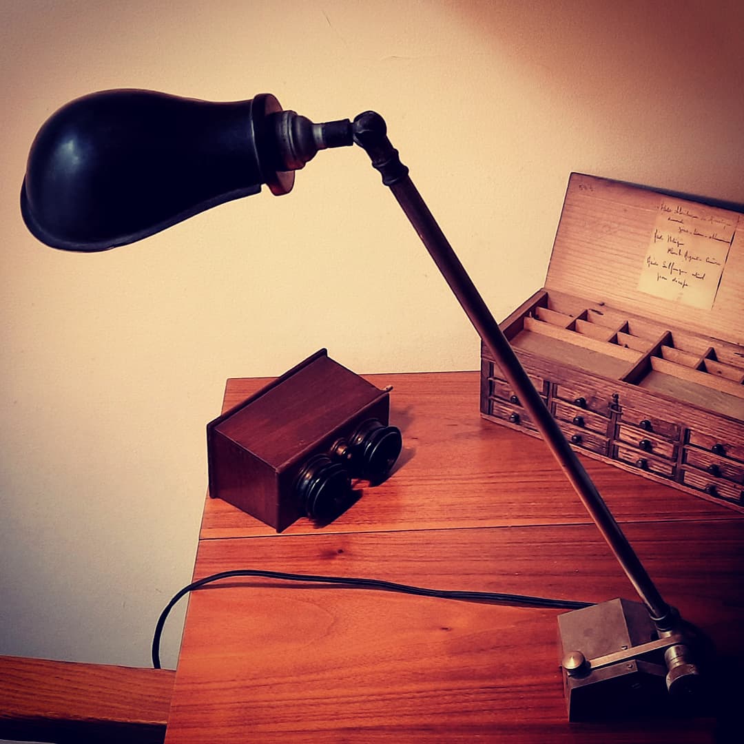Vintage desk lamp