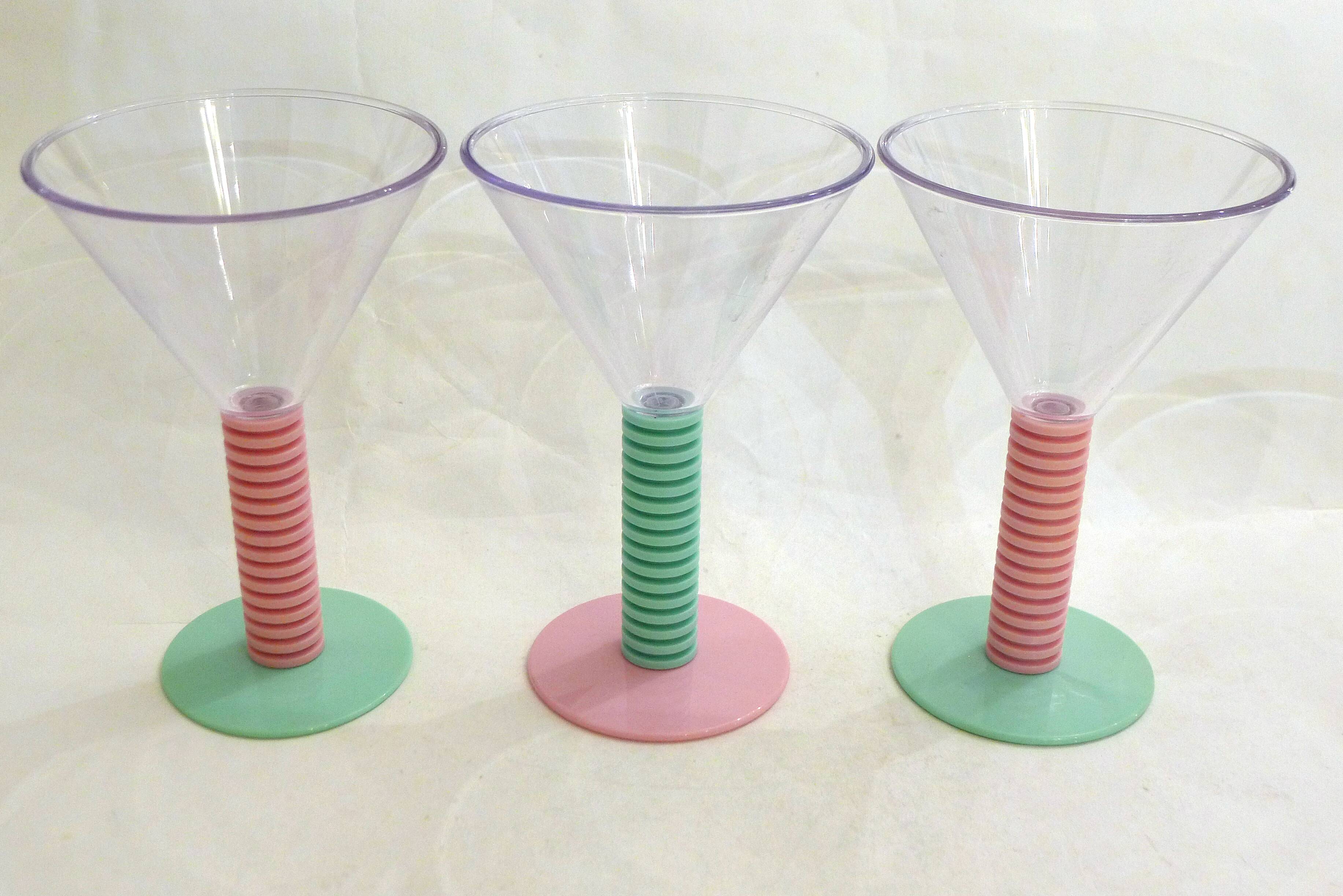 Set de 6 verres à cocktail 1980' sur pied bicolore