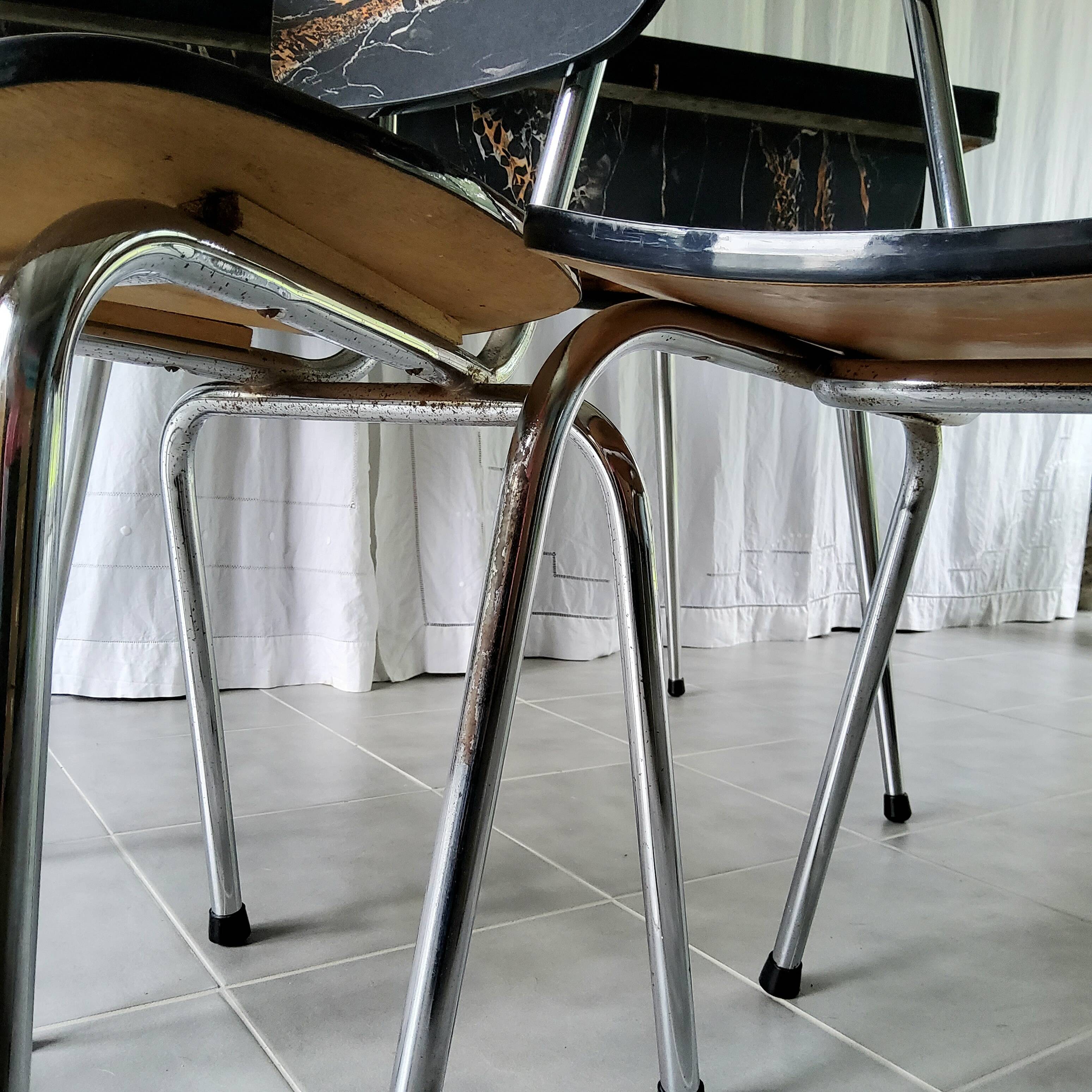 Ensemble en formica marbré