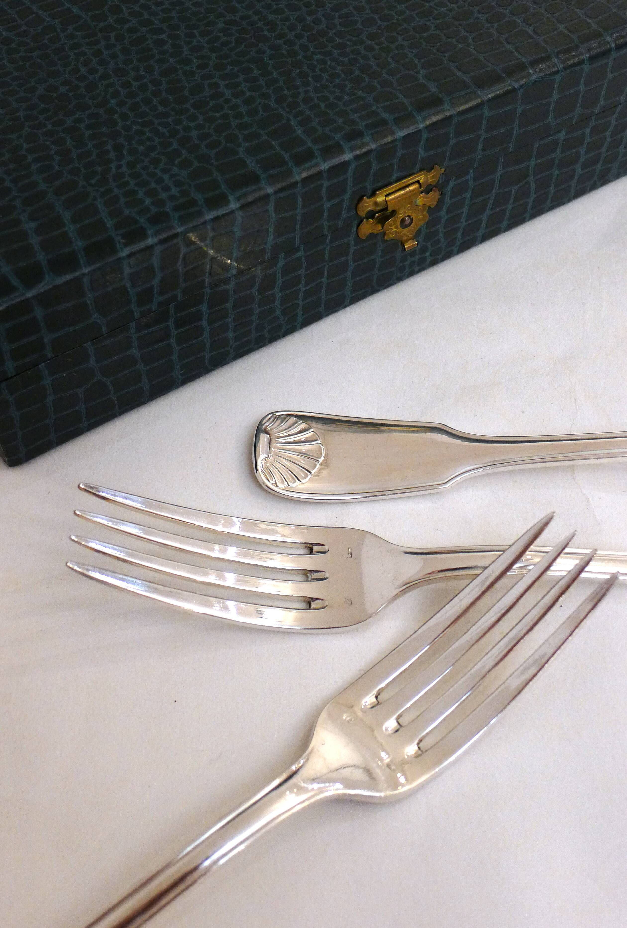Cutlery set 36 pieces silver metal