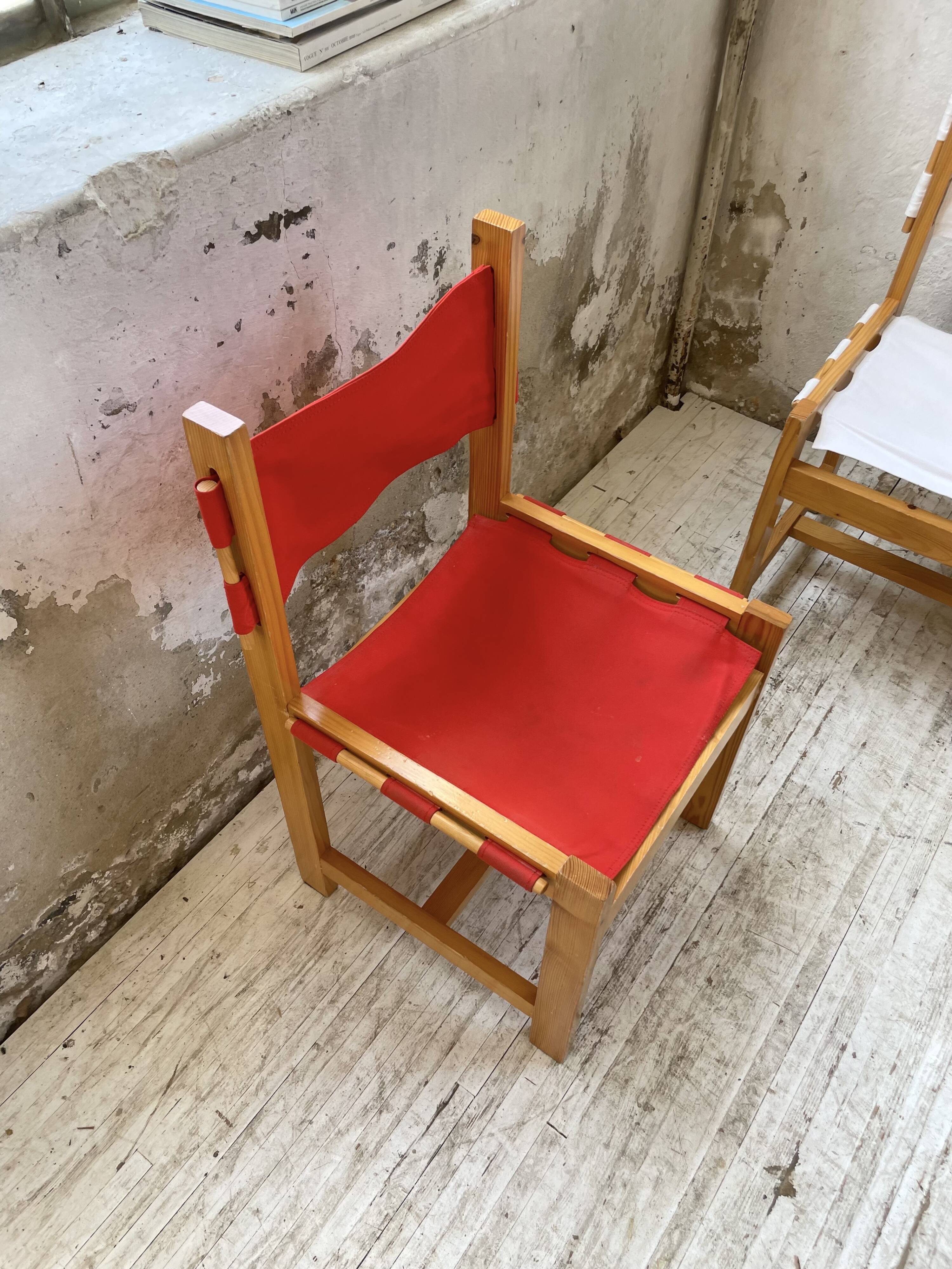 Set of 4 80s colored pine chairs