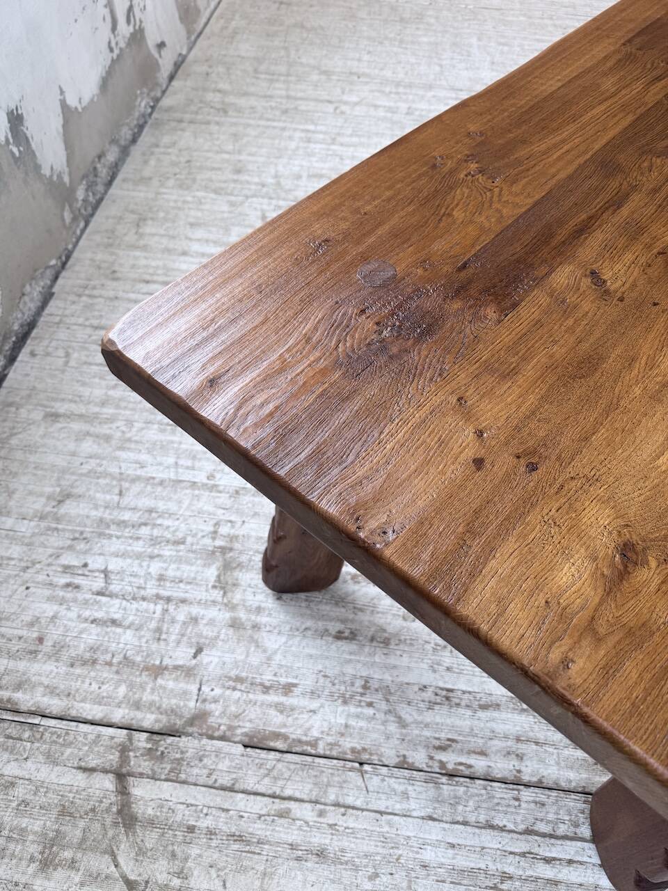Brutalist oak table by De Puydt, Belgium 1970