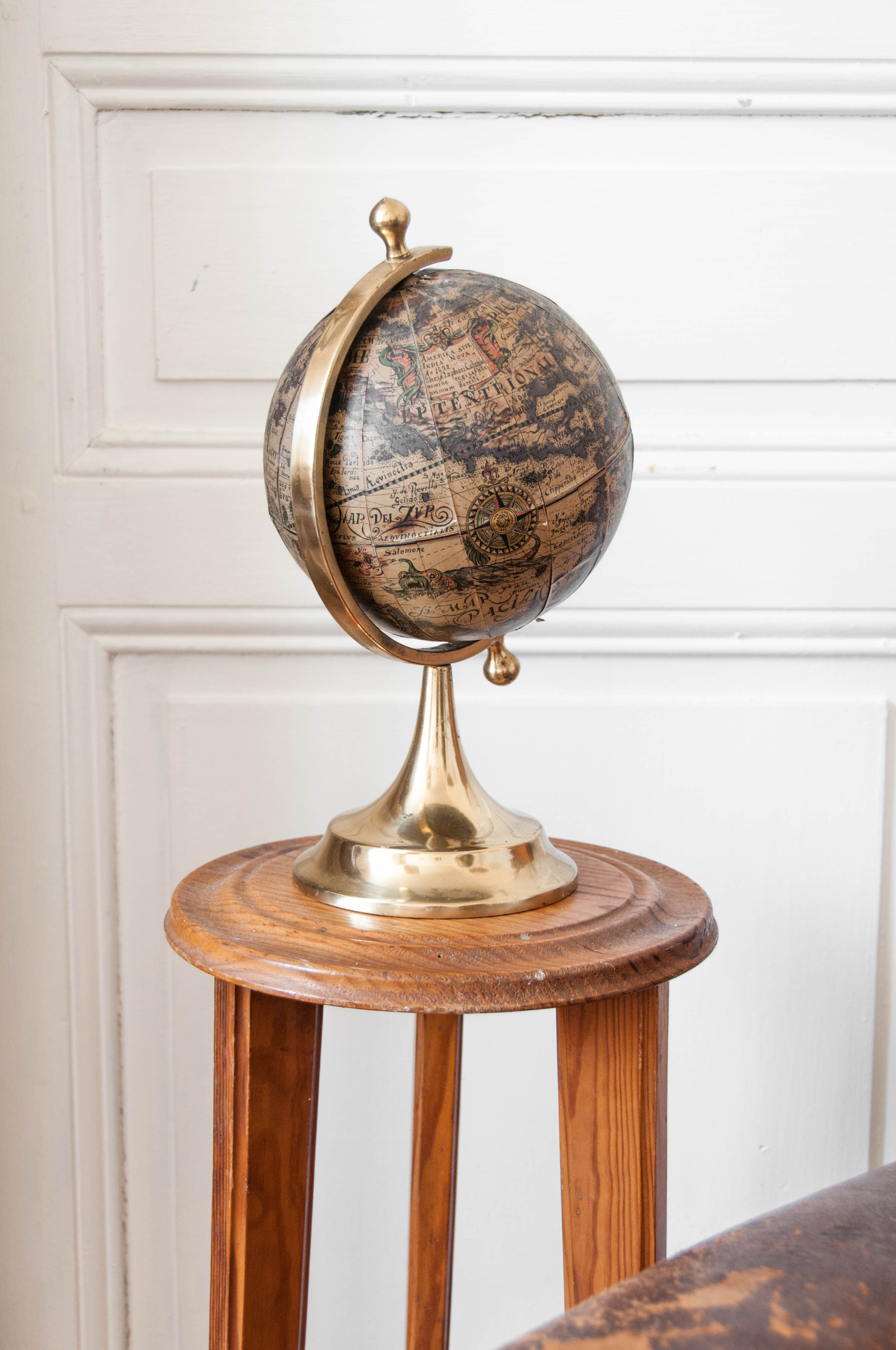 Brass earth globe - 1950