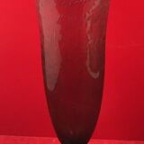 Vase cornet signé