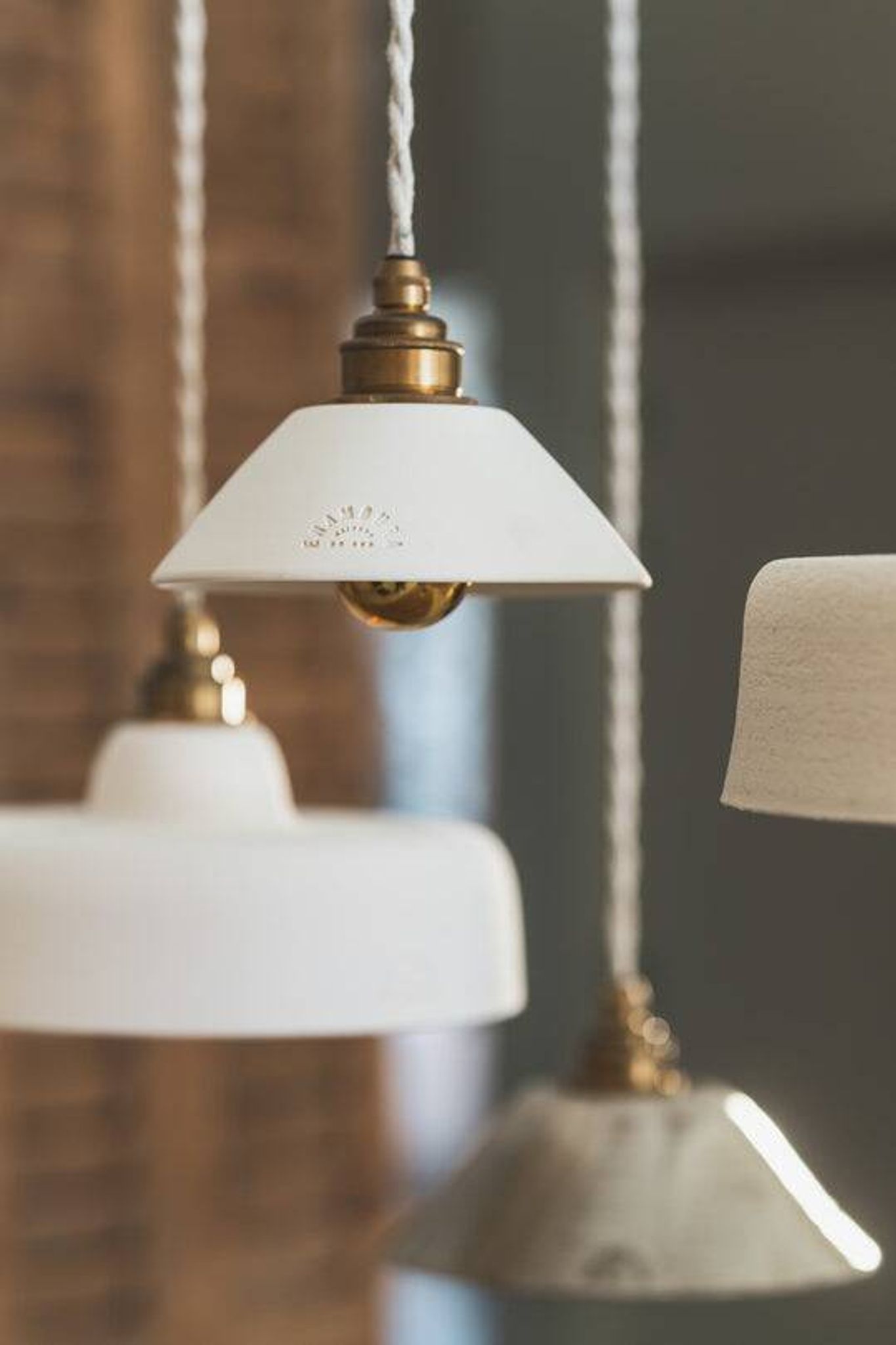 PITCHOUN - White terracotta - Pendant light