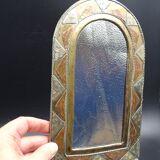 Oriental mirror in worked copper 24x15cm