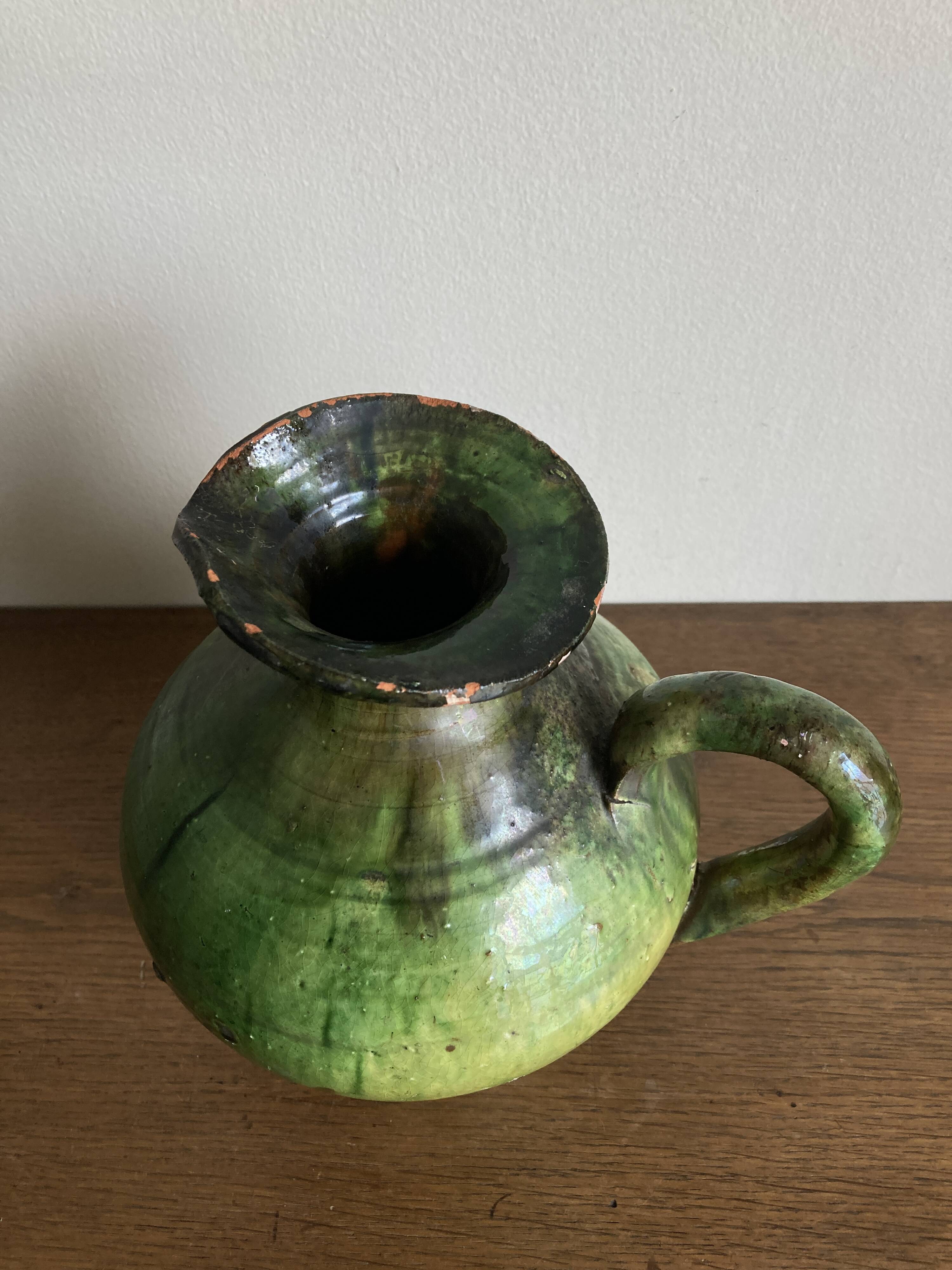 Provence 1950 jar in green glazed earthenware
