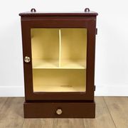 Armoire murale bois et verre ancienne