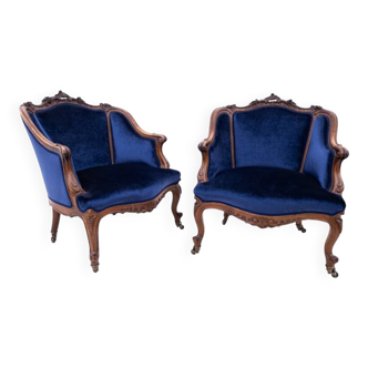 Antique pair of armchairs from the second half of the 19th century, France. After renovation.