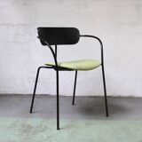 Pavilion AV4 chair, & Tradition