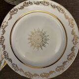 Magnifique service en porcelaine blanche et doree