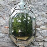 Octagonal beveled Venetian mirror 56x101cm