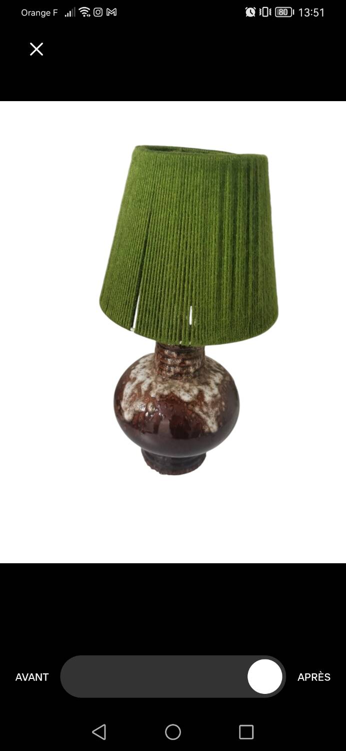 Fat lava table lamp
