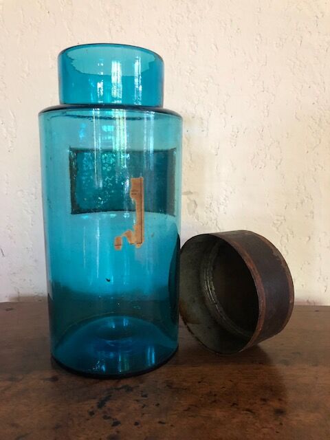 Napoleon III medicine jar