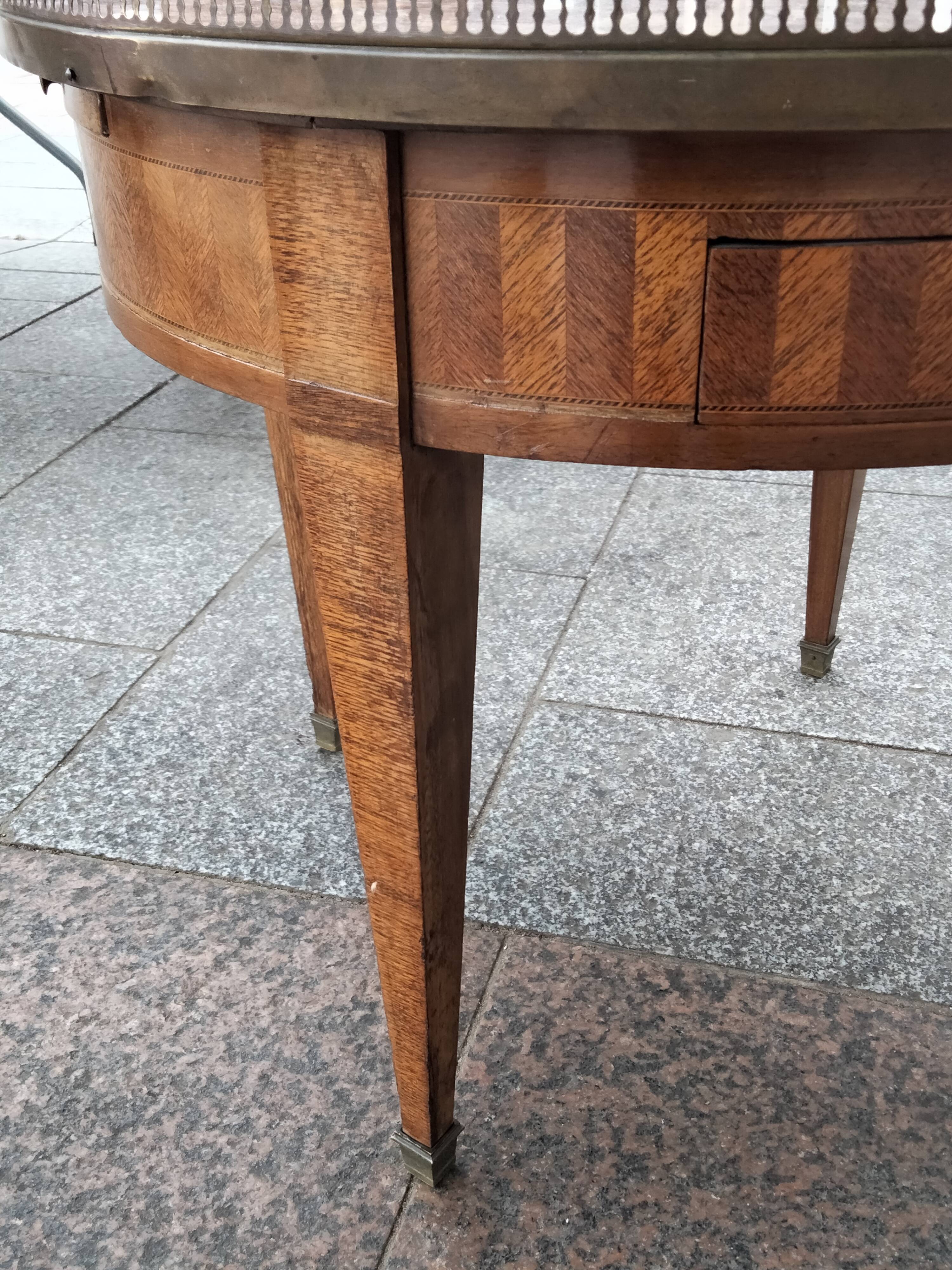 Coffee table hot water bottle old style Louis XVl