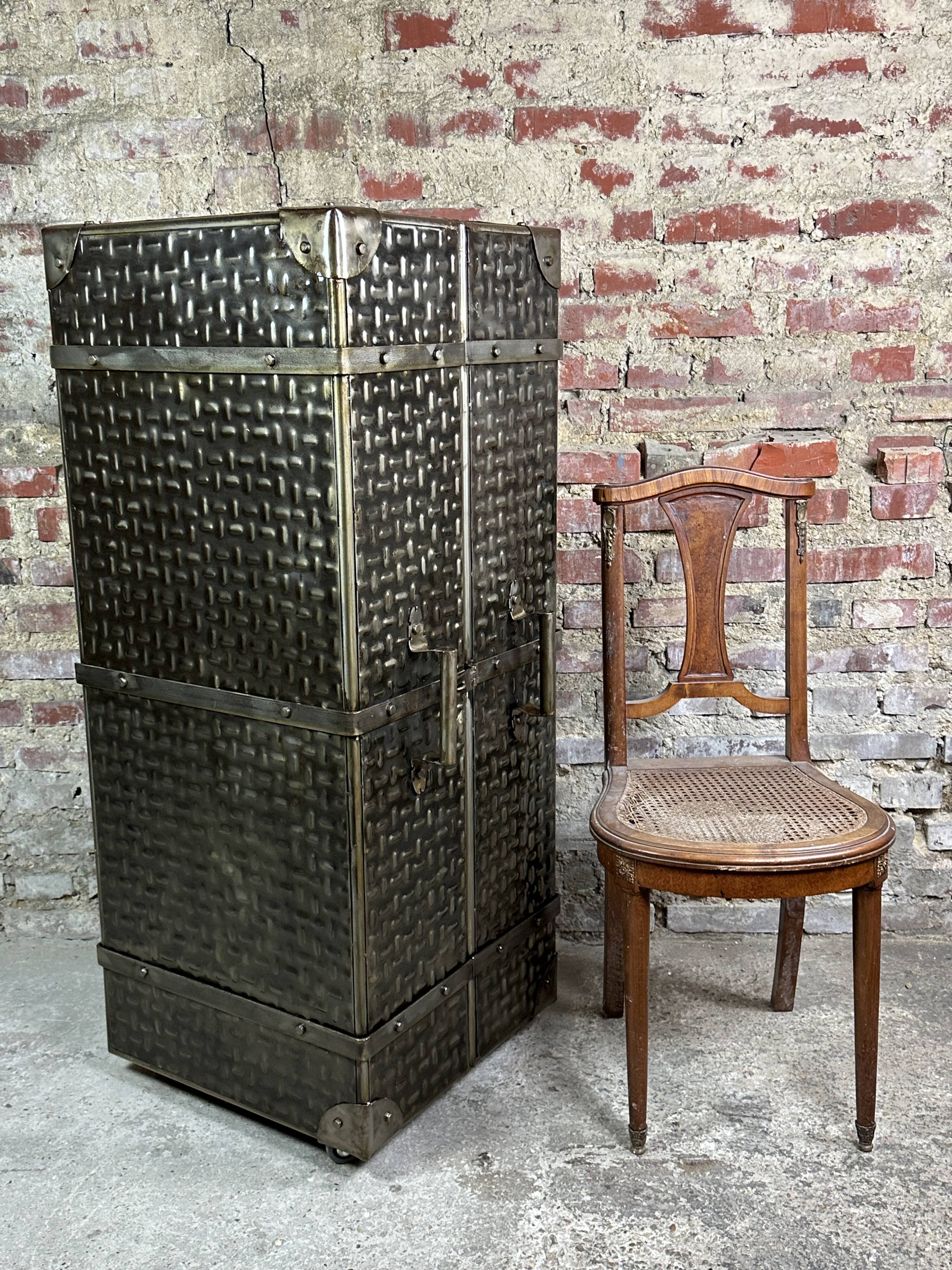 Bar trunk/storage unit in embossed steel 1980
