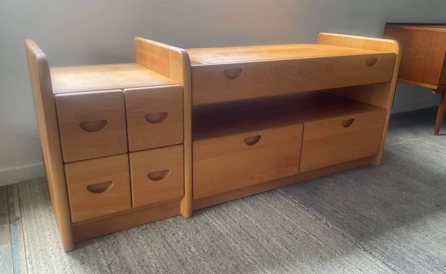 Danish TV cabinet in solid beech from the 70s-80s