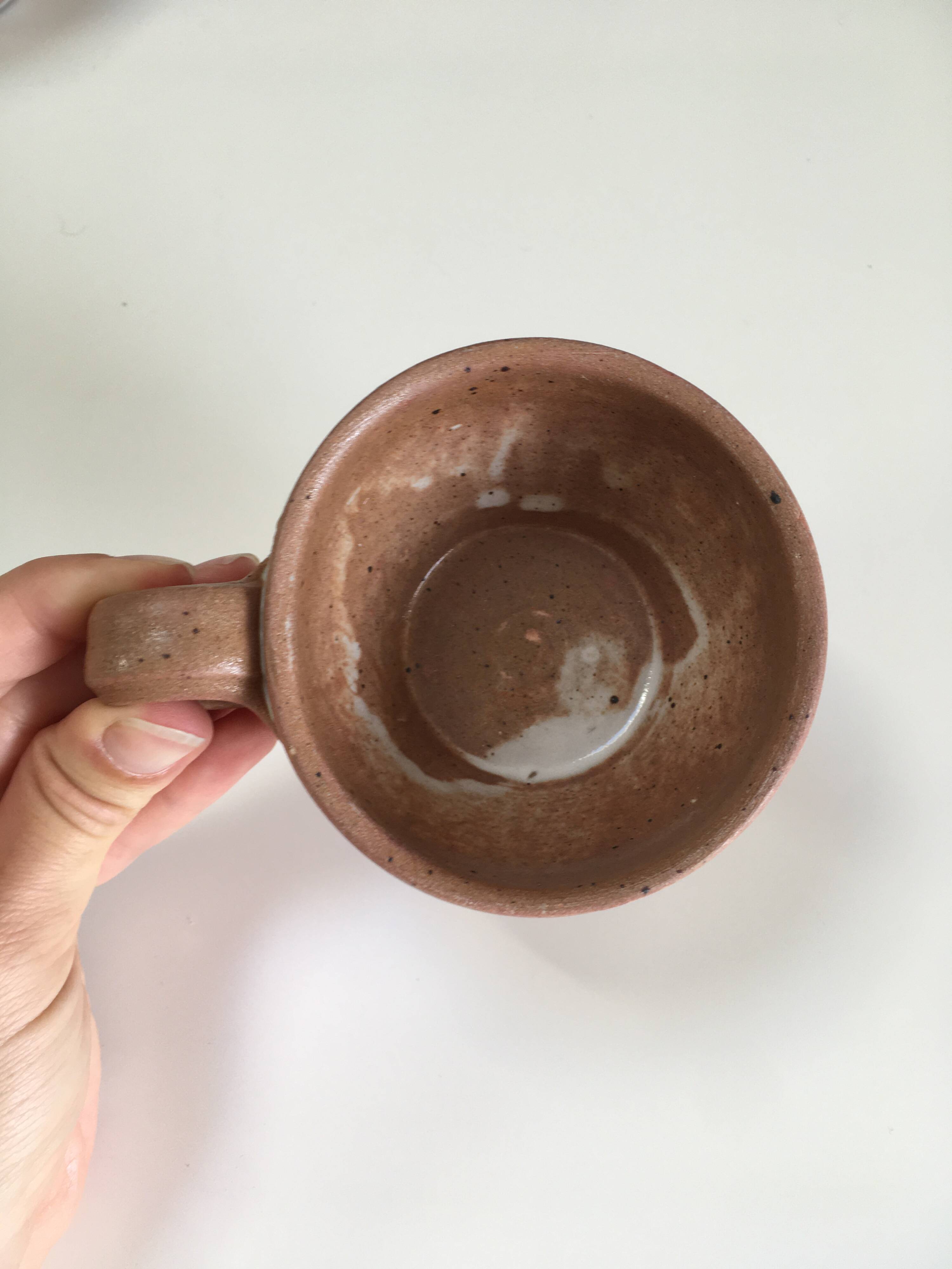 Set of 5 handcrafted ceramic mugs – terracotta