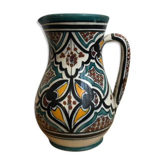Oriental carafe