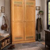 Solid oak wardrobe with 2 doors