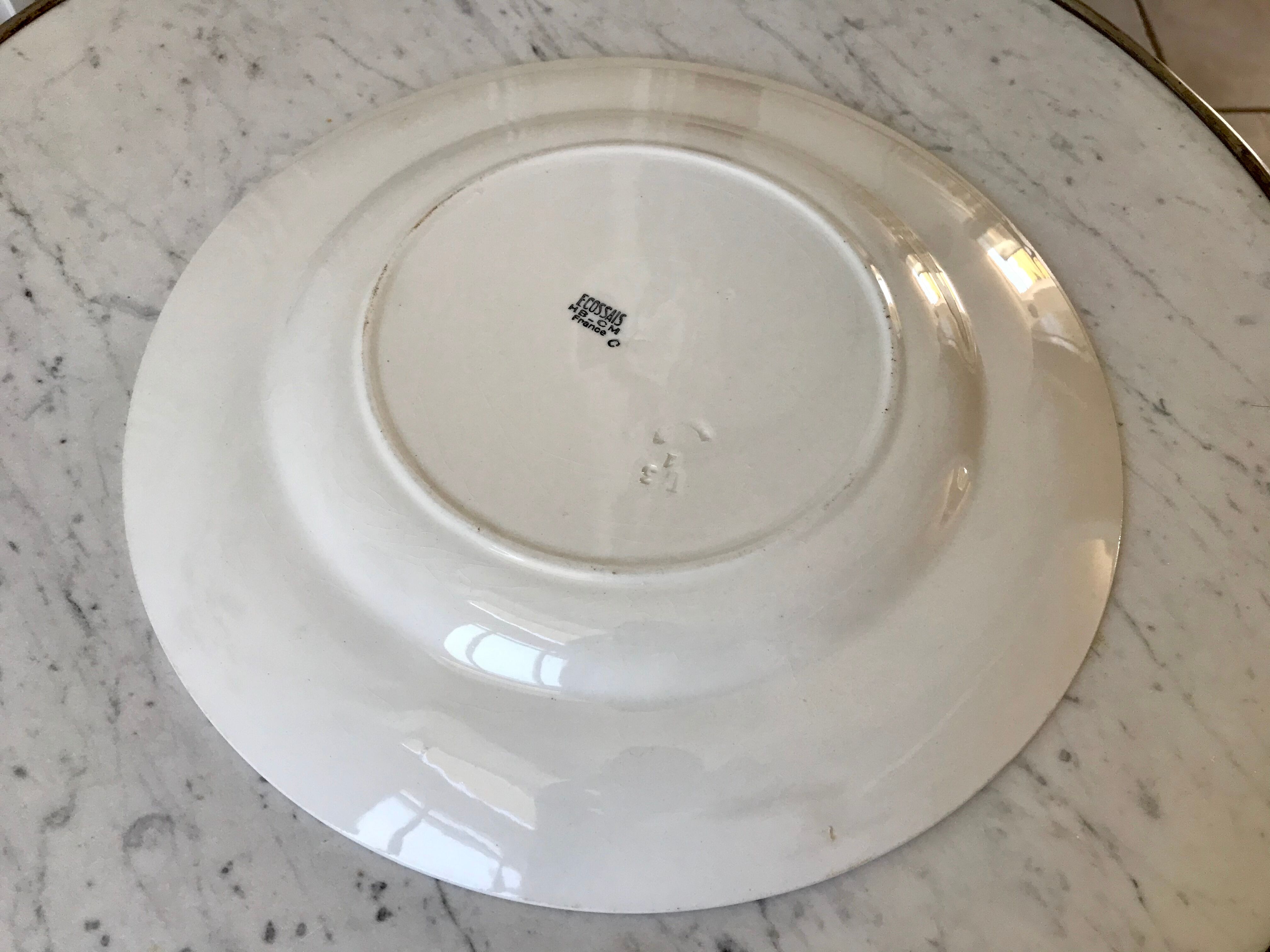 Round dish HBCM Creil & Montereau model Scots blue pink years 40-50