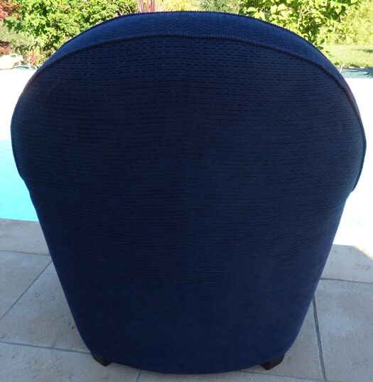 Club armchair upholstered in blue fabrics –Excellent condition-