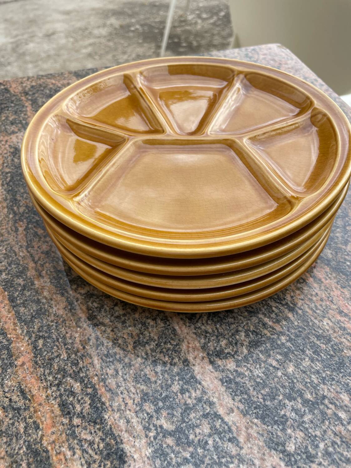 5 Gien fondue plates