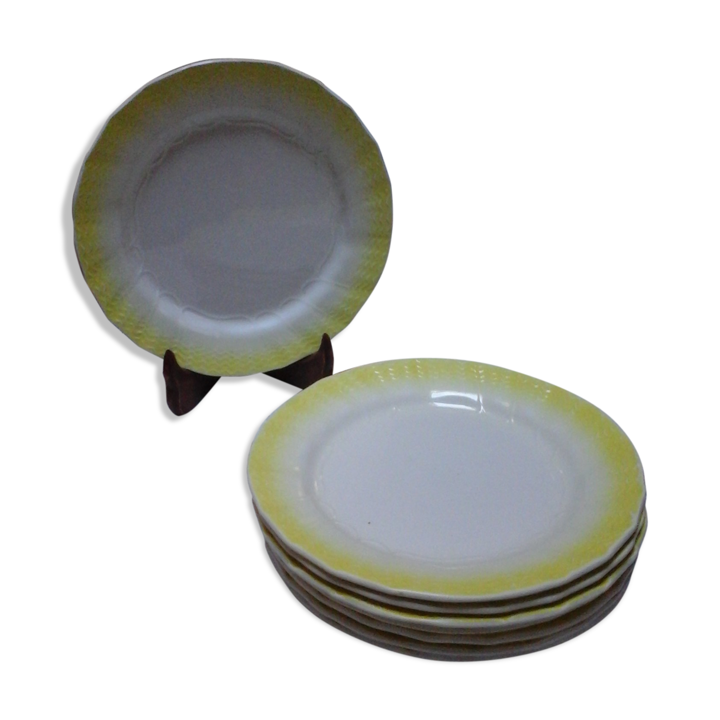 8 Sarreguemines dessert plates