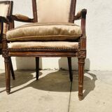 Paire de fauteuils 18 éme