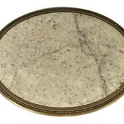 Guéridon ovale de style Louis XVI en bois laqué gris